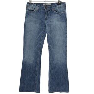 Joe's Jeans The Provocateur Bootcut Jeans Medium Wash Denim. 28.